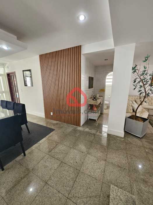 WhatsApp Image 2026-01-14 at 0 - 11