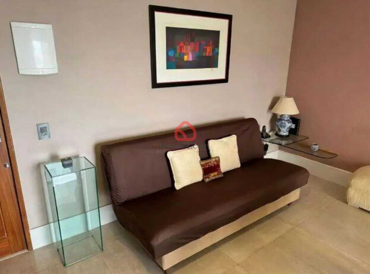 WhatsApp Image 2026-01-14 at 1 - 6