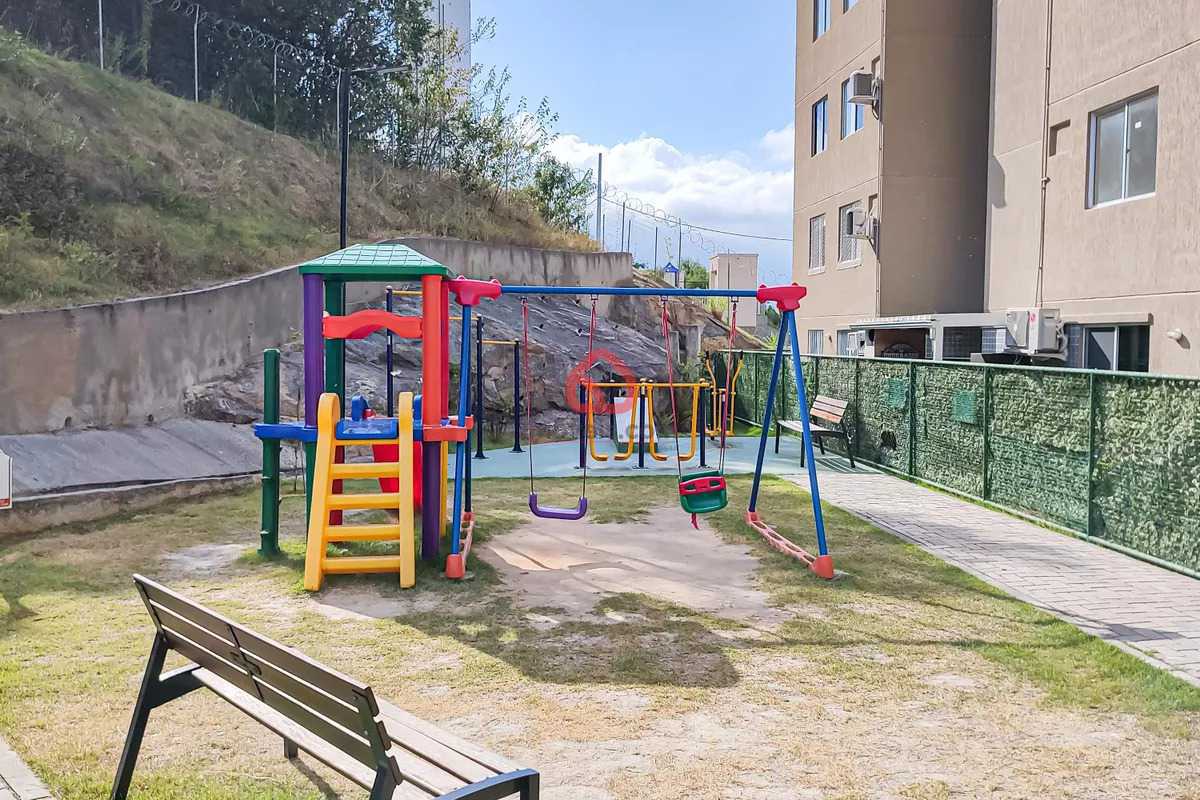 a55e09a9-9b19-4aaf-8cbf-0dff2f - 18