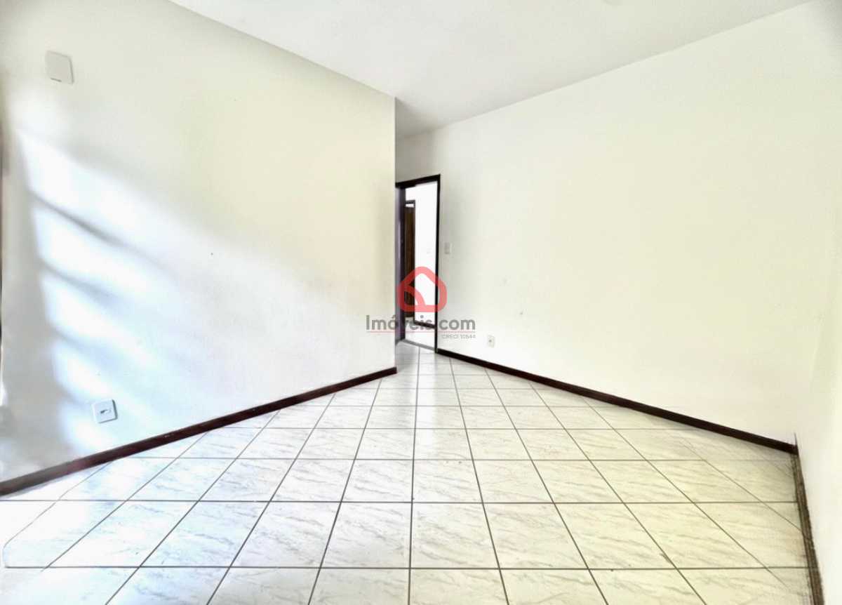 27 2 Quarto 2 Andar. - 18