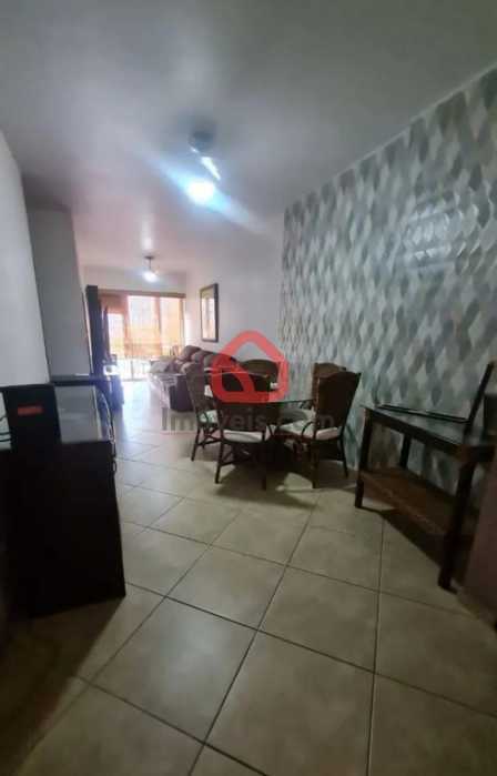 0c4cbb82-7d7f-4710-8cbb-f3f2a0 - 16