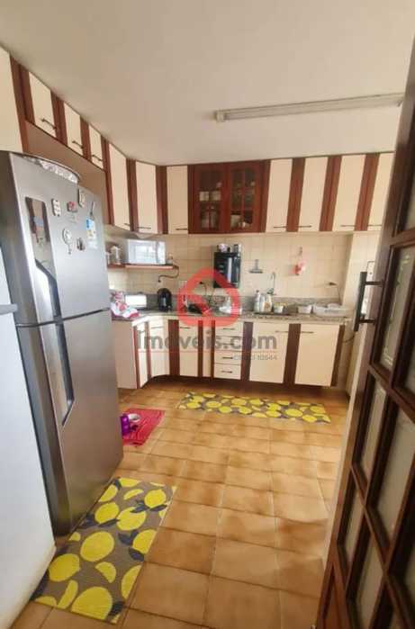 1e8fec92-25b1-4ed9-9988-932ffb - 13