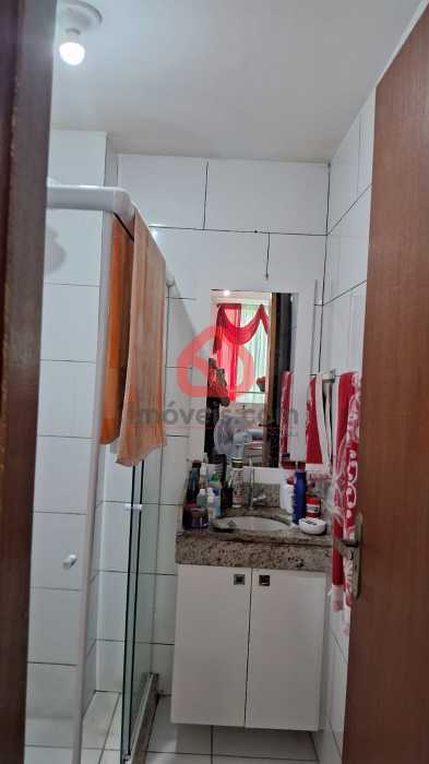 a6bdb8cc-33e7-4553-8921-91e5c3 - 19