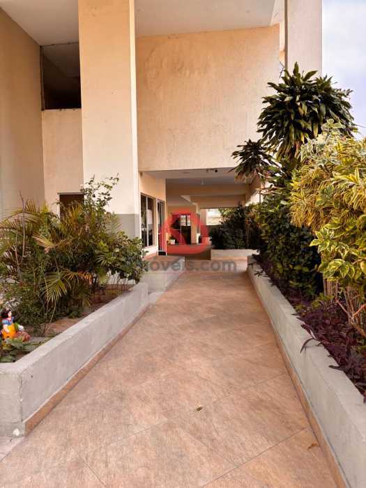 27a31d11-848a-42d2-9fbb-548728 - 12