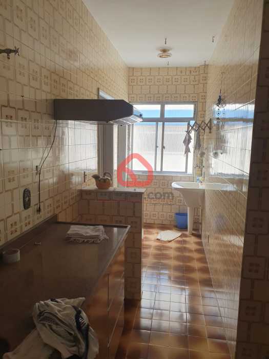 b264c555-d5e6-434b-9c8f-f3eb9a - 16