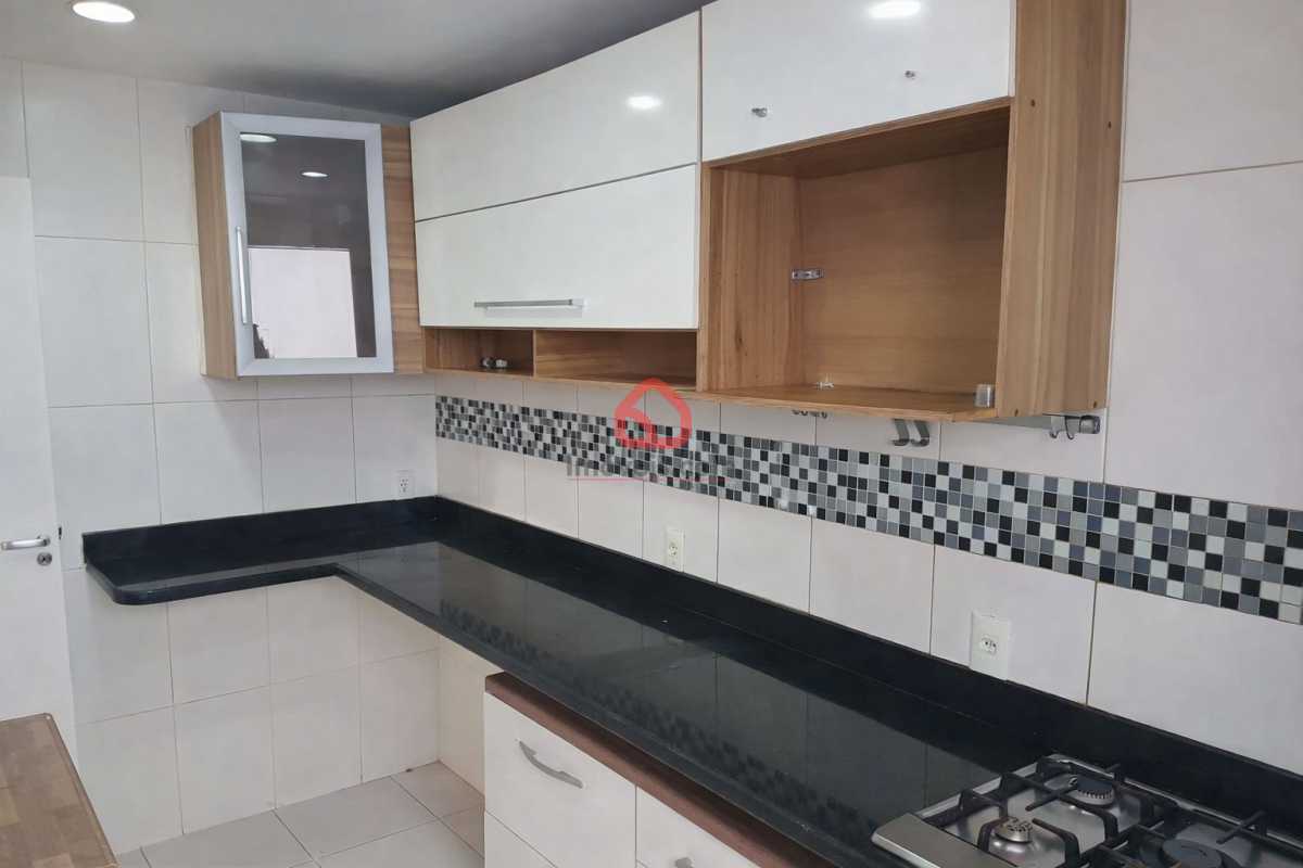 fdc5458c-6a6a-4970-980a-f5f165 - 13