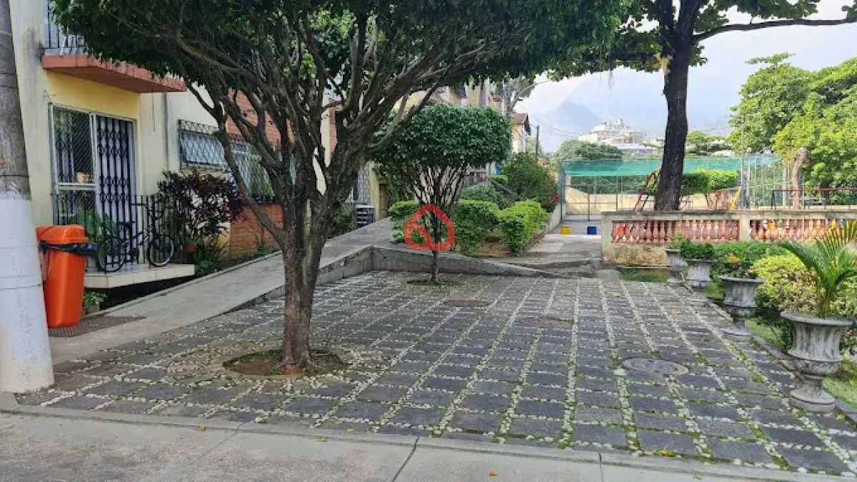 Imóveis Ponto Com 24. - 21