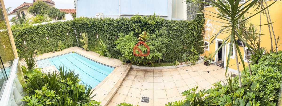 32-vista-superior-piscina-min - 1