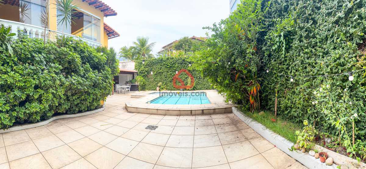 09-piscina-area-fundos-min - 2
