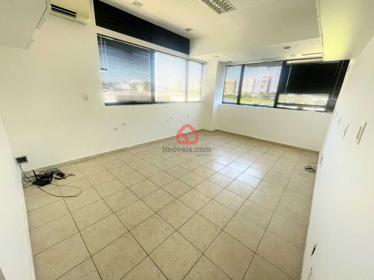 Conheça WhatsApp Image 2026-06-23 at 1 do imóvel - Sala Comercial 38m² à venda Barra da Tijuca, Rio de Janeiro - R$ 170.000 - BTSL10001 - 4 WhatsApp Image 2026-06-23 at 1 - 4