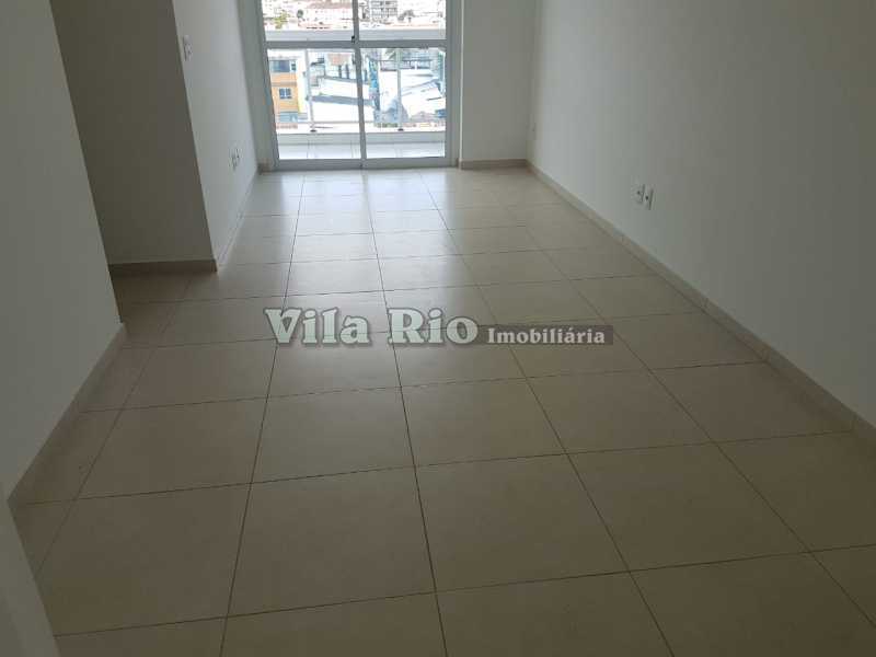 SALA 3 - 3