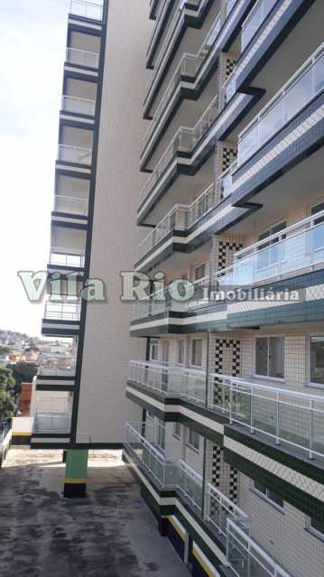 FACHADA - 2