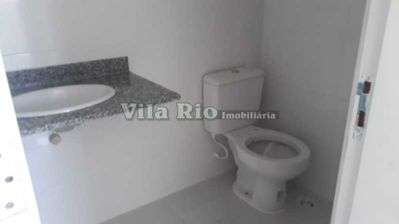 BANHEIRO - 13
