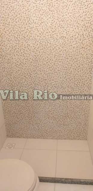 BANHEIRO 4 - 12