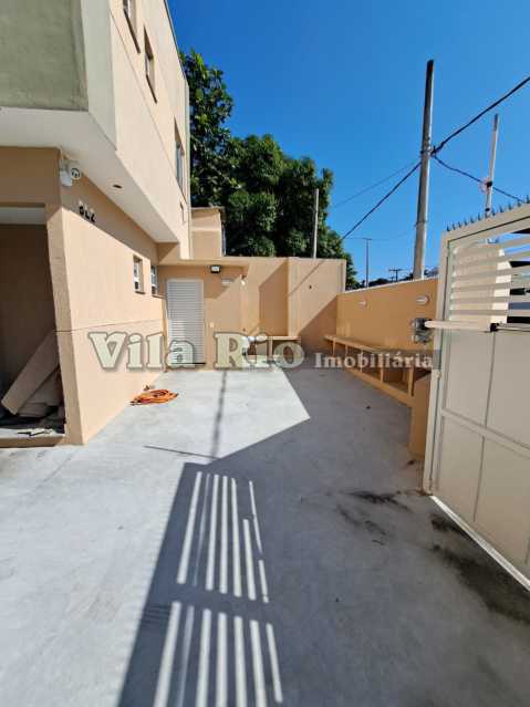 ENTRADA 1-2. - 15