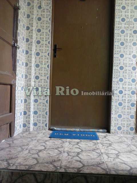 HALL - 15