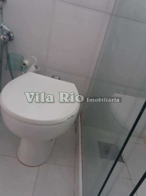 BANHEIRO 4 - 16