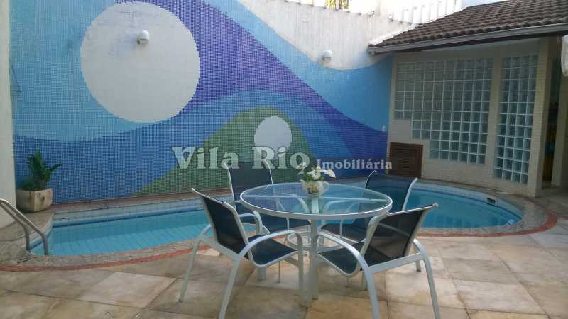 PISCINA 2 - 24