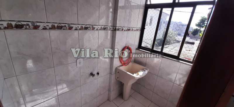 ÁREA DE SERVIÇO - 14