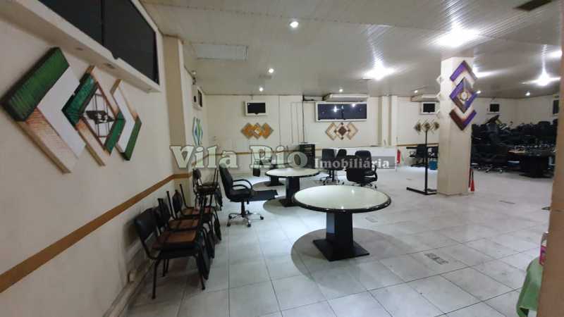 Tv ar cond. - 18