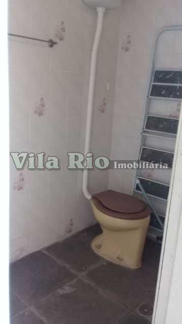 Banheiro serviço - 28