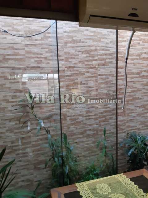 SALA 2 - 4