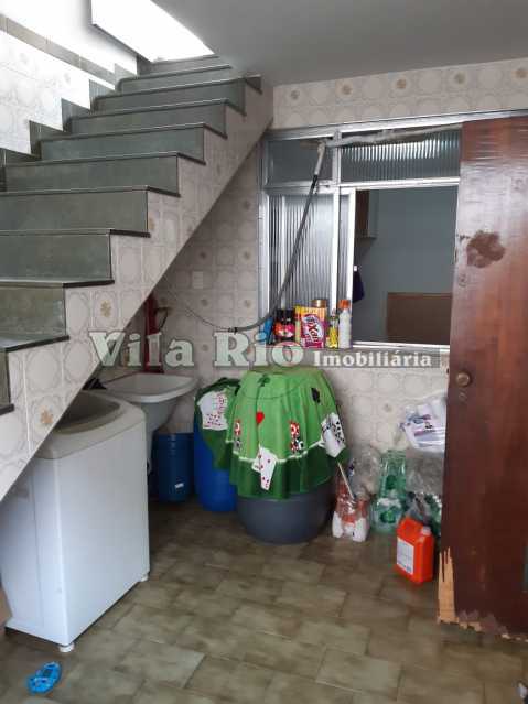 AREA DE SERVIÇO - 19