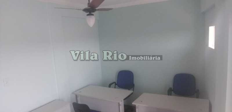 SALA 15. - 17