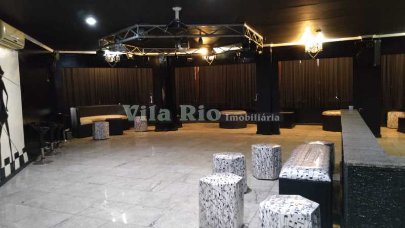 LOUNGE - 7