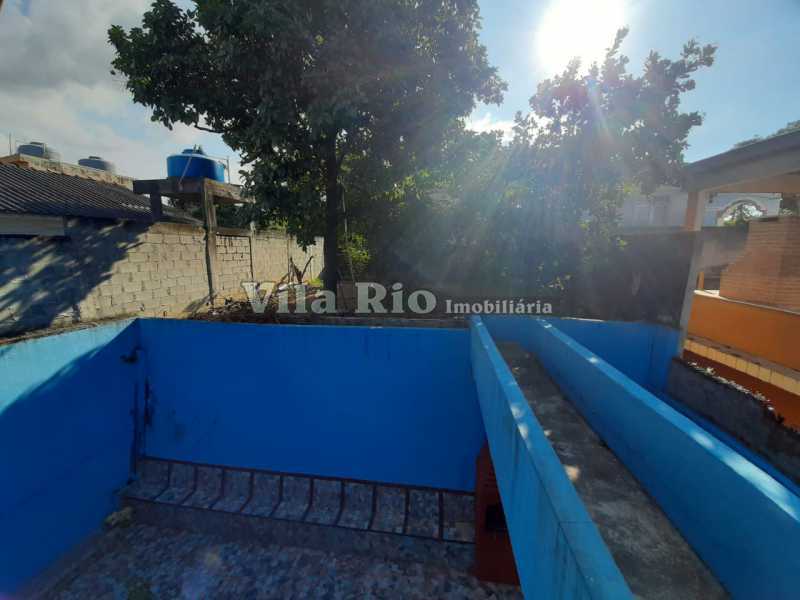 AREA EXTERNA FUNDOS - 18
