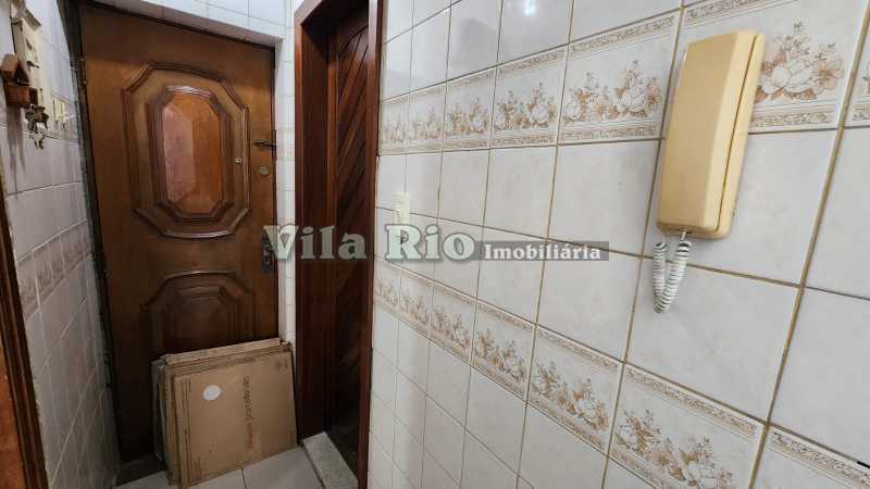 Entrada de serviço - 14