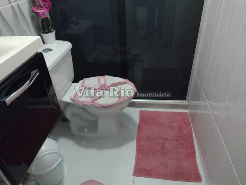 BANHEIRO 4 - 15