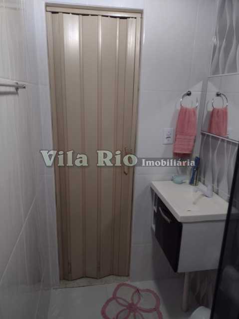 BANHEIRO 7 - 18