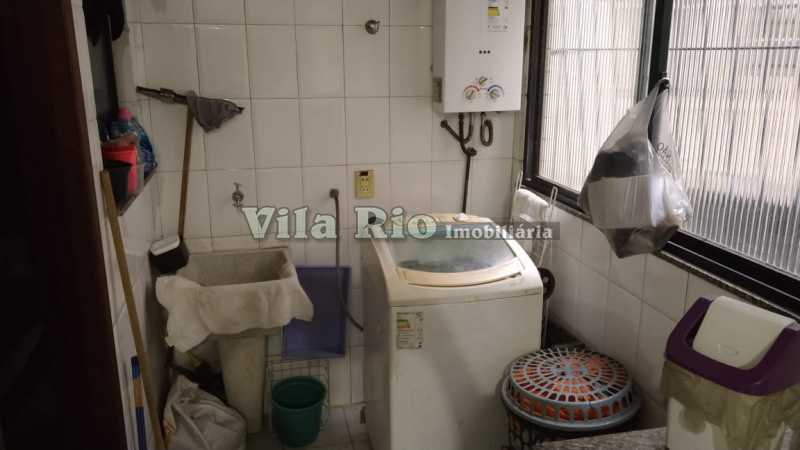 Área de serviço - 19