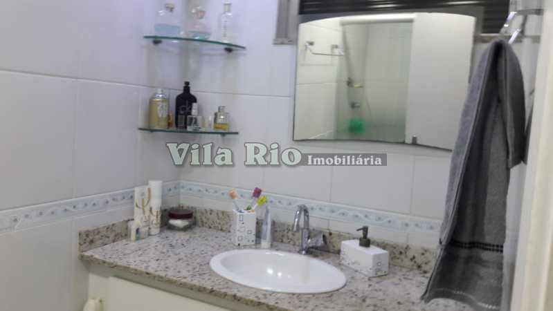 BANHEIRO 1. - 18