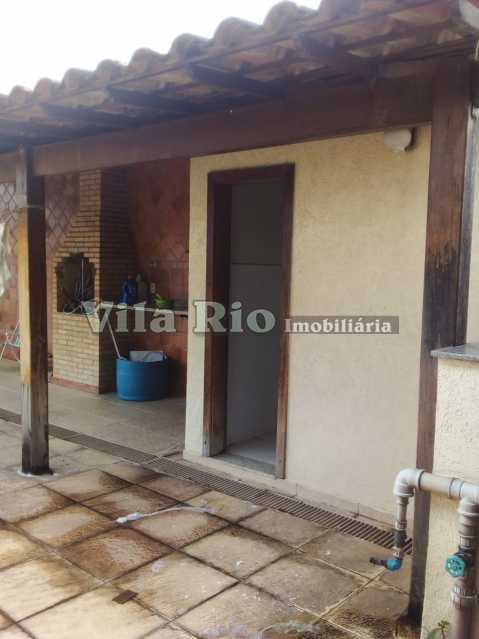 APTO 2º ANDAR TERRACO 1. - 15