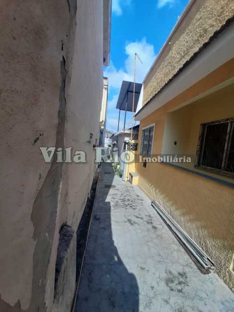 ENTRADA - 18