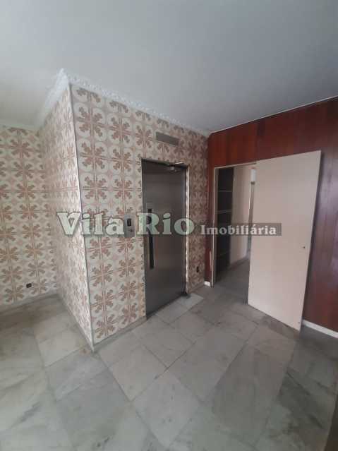 2-1 ELEVADOR - 13