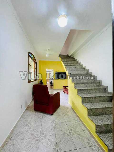 SALA-ESCADARIA - 1