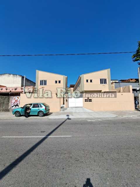 FACHADA - 16