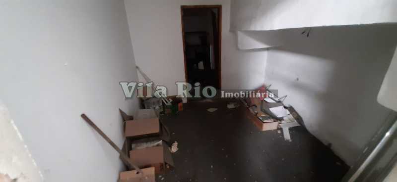 SALA - 19