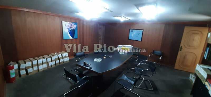 SALA DE REUNIÃO - 24