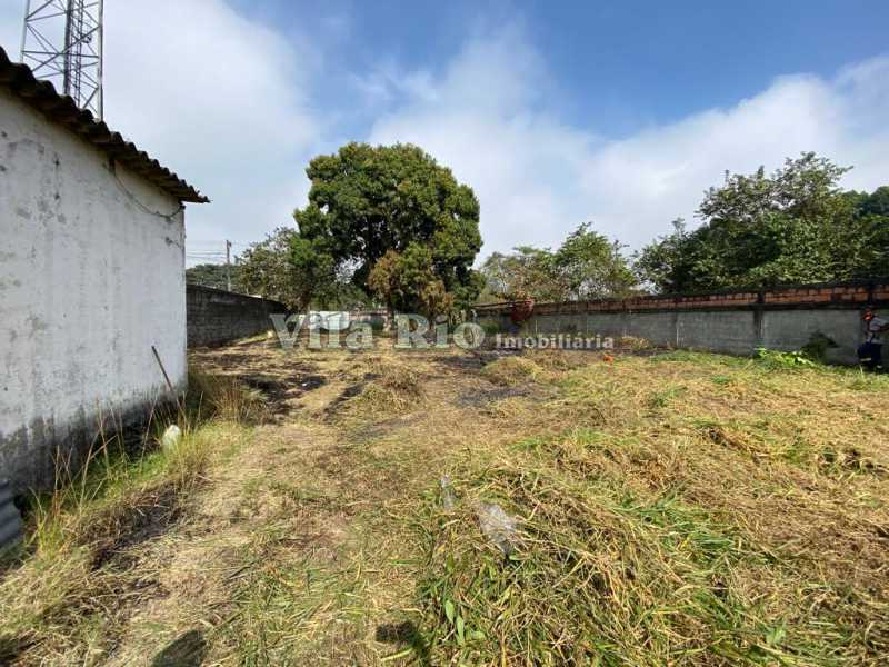 Terreno 8. - 10