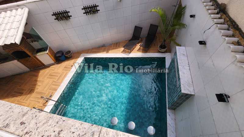 Piscina. - 20