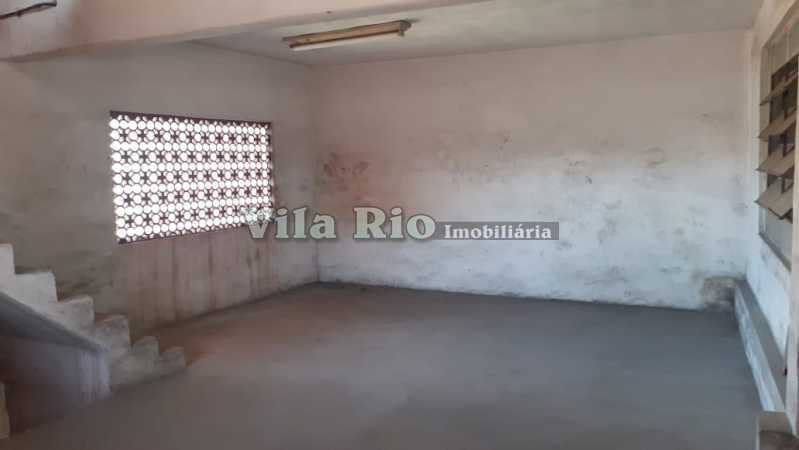 SALA - 7