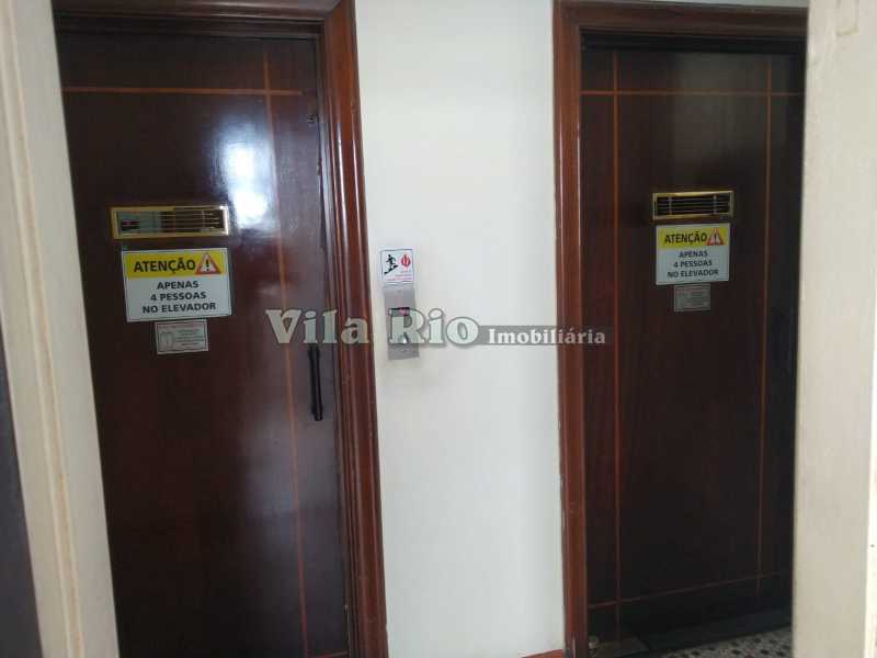 ELEVADOR - 4