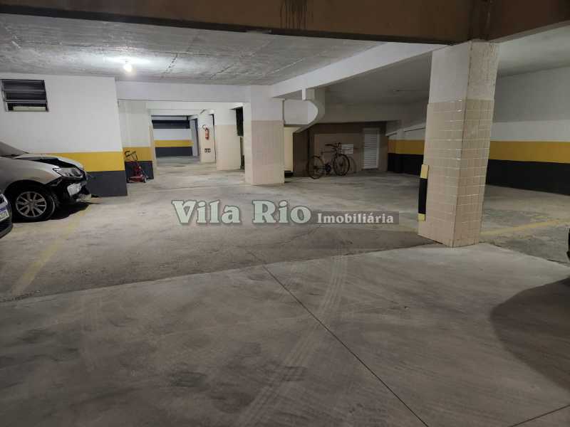 Estacionamento  - 23