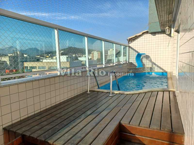 1 Piscina - 1