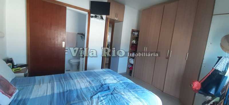 7 QUARTO SUITE. - 7