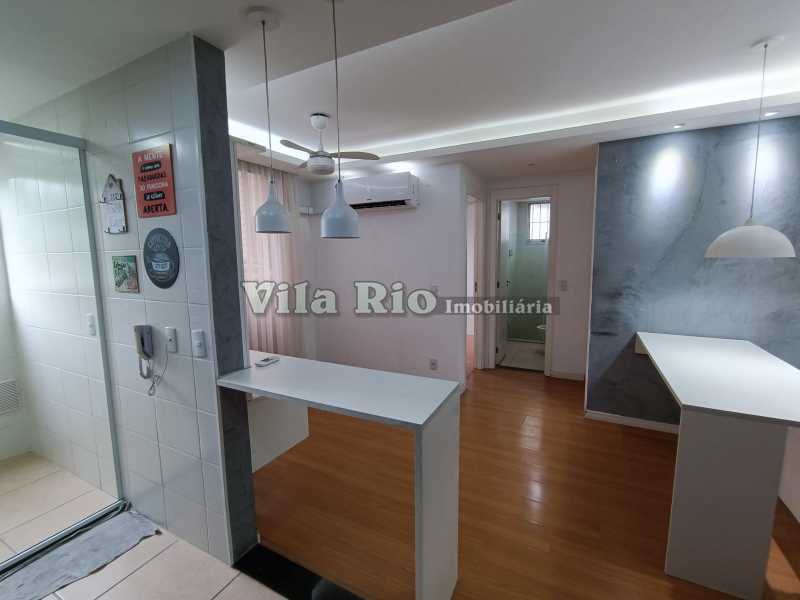 Conheça SALA 1-2 do imóvel - Apartamento 2 quartos para alugar Irajá, Rio de Janeiro - R$ 1.600 - VAP21059 - 2 SALA 1-2 - 2
